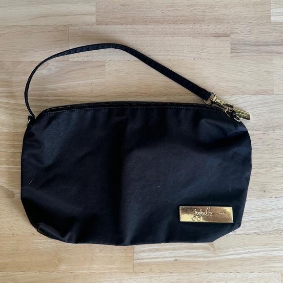 Ju-Ju-Be Handbags - JuJuBe Be Quick Wristlet, Black Chromatics, GUC